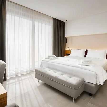 Nodo Hotel 4*